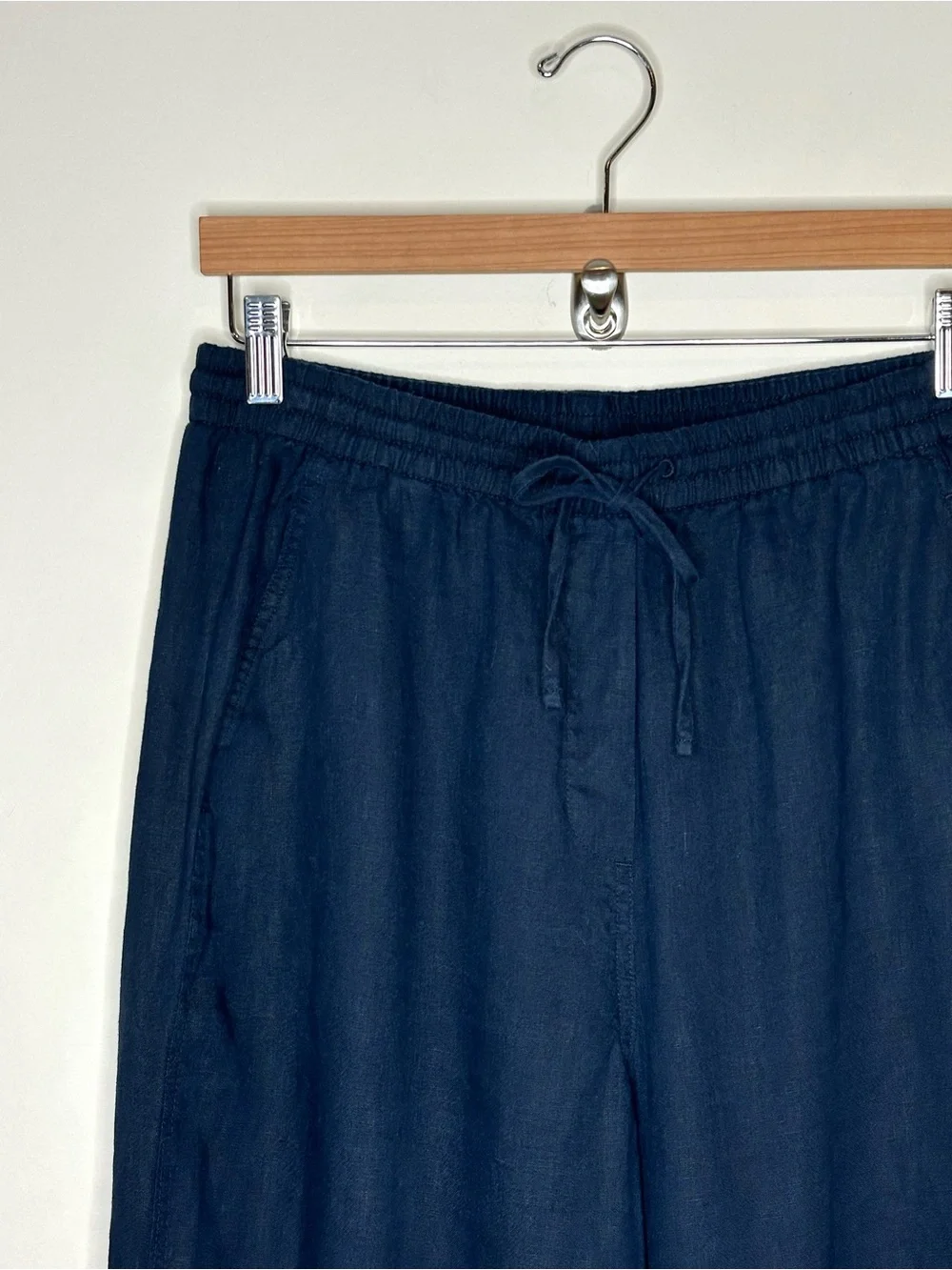 Banana Republic Easy Linen Pull on Pants Size Medium Straight Ankle Preppy Navy
